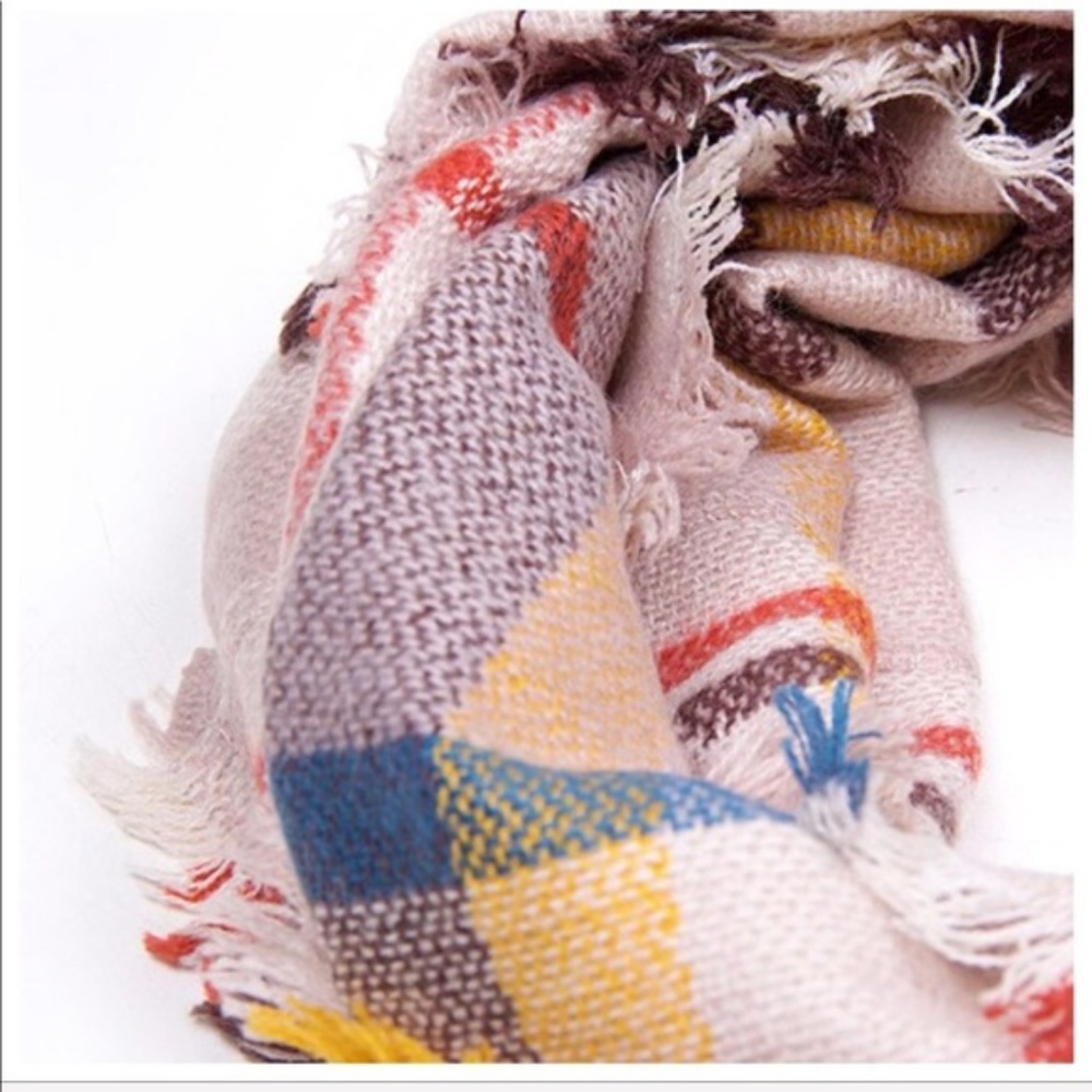 LAST ONE! Taupe Plaid Knit Infinity Scarf - Picture 3 of 3